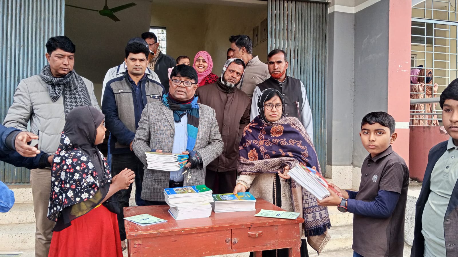 ১লা জানুয়ারি ২০২৬। শিক্ষার্থীদের মাঝে বই বিতরণ। - Image 7