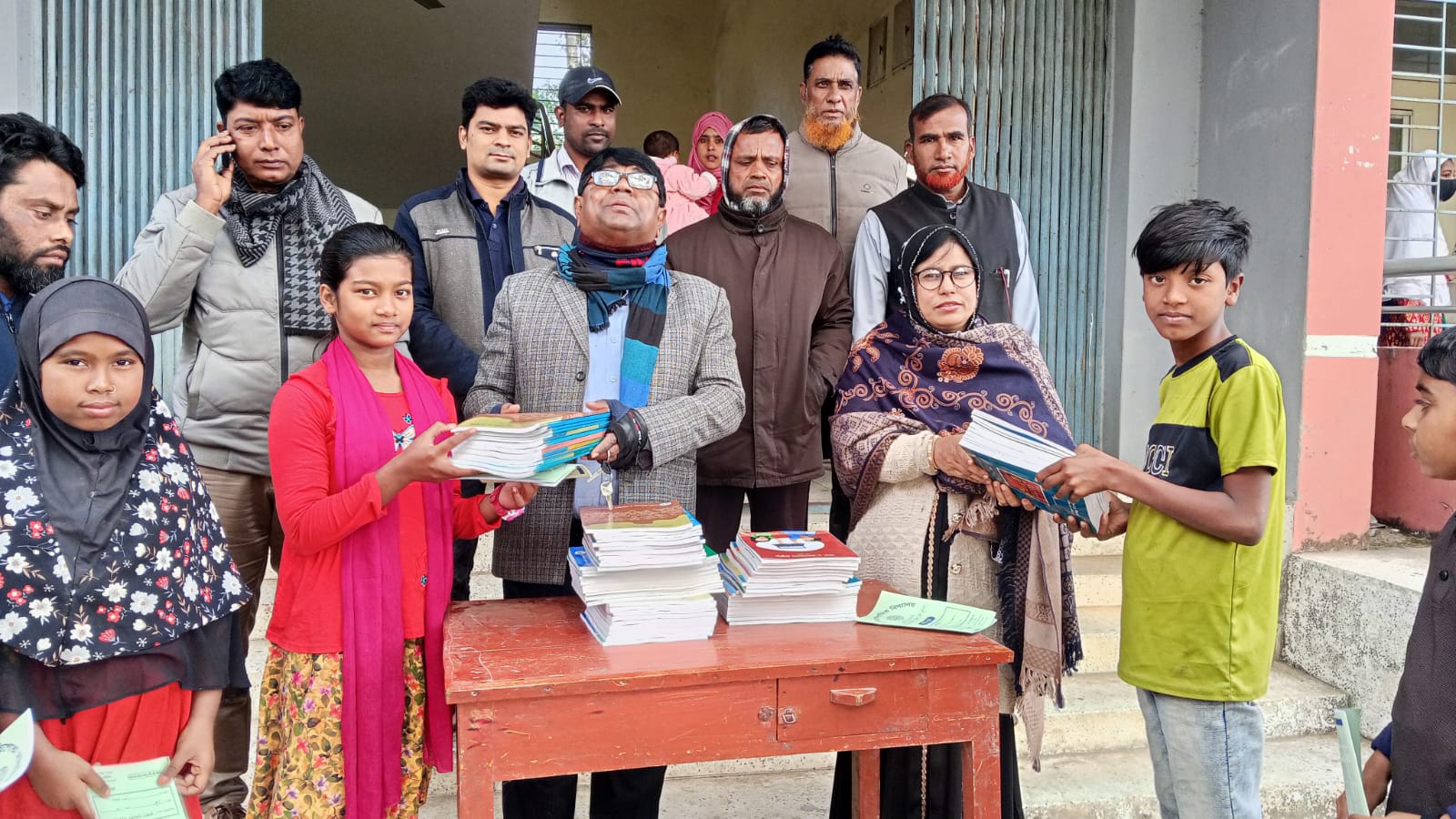 ১লা জানুয়ারি ২০২৬। শিক্ষার্থীদের মাঝে বই বিতরণ। - Image 8